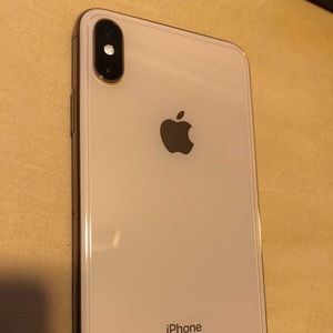 iPhone XS Max 64gig AT&T paid off